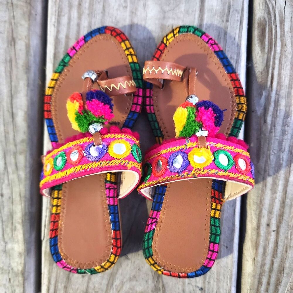 Toddler Girls Sz 8 Boho Chic Embroidered Flat Sandals Ages 24-36 Months, 6 inch